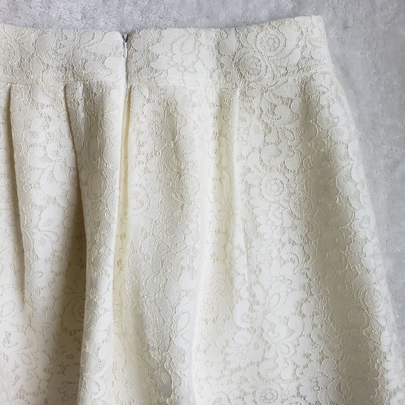 Express Lace Full Skirt in Ivory NWOT - Picture 7 of 7